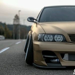 Meet your Posher, Mike